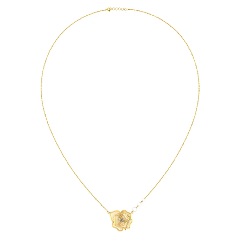 Halo-effect necklace-18k Gold Flower Shaped Diamond Necklace 3 Pearls