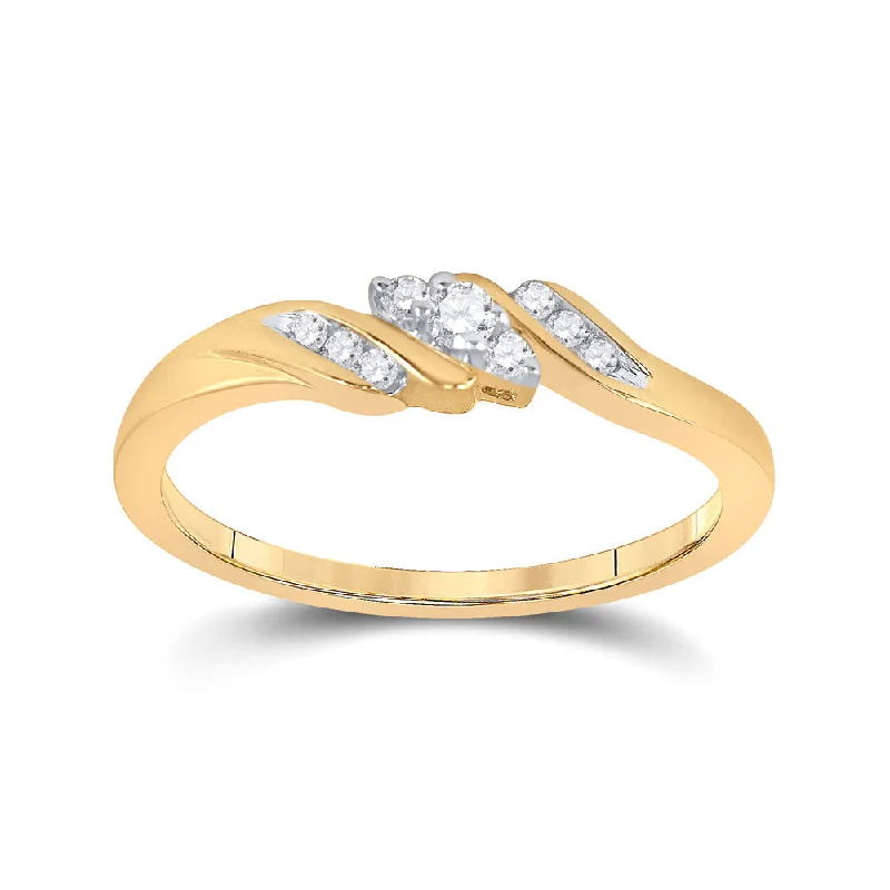 Rough-hewn edge ring-10kt Yellow Gold Womens Round Diamond 3-stone Promise Ring 1/10 Cttw