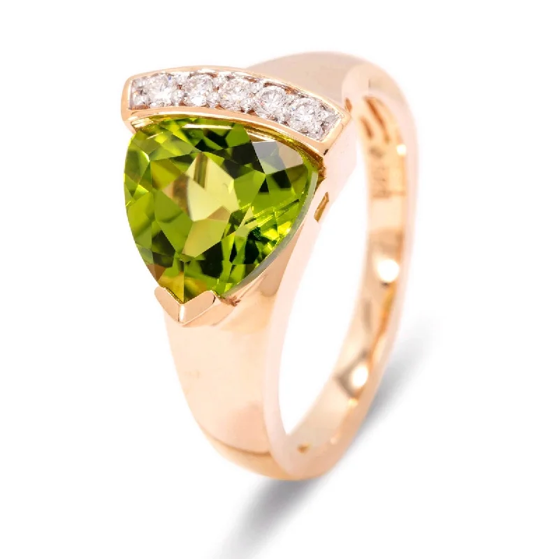 Glossy platinum ring-14k Yellow Gold Peridot With Diamond Ring