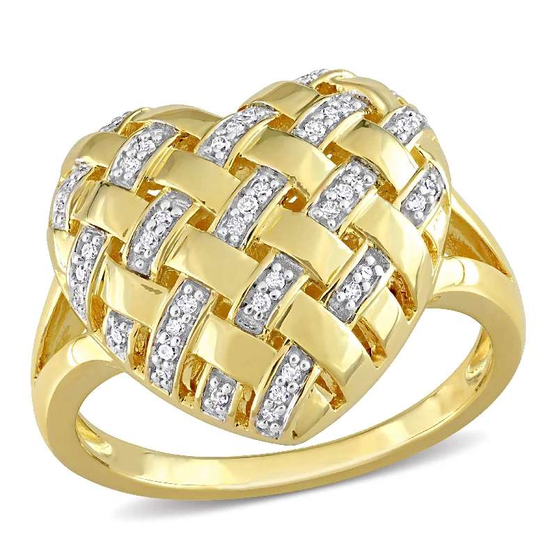 Sharp gem ring-Mimi & Max 1/8ct TDW Diamond Lattice Heart Split-Shank Ring in Yellow Plated Sterling Silver