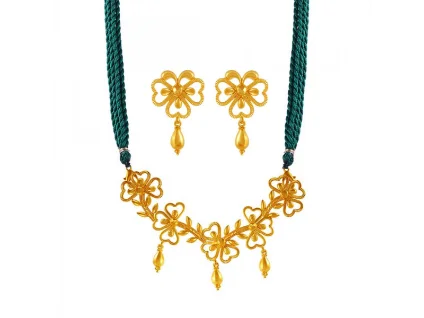 Speckled chain necklace-Unique 22k Flower Shape Gold Jewellery Set