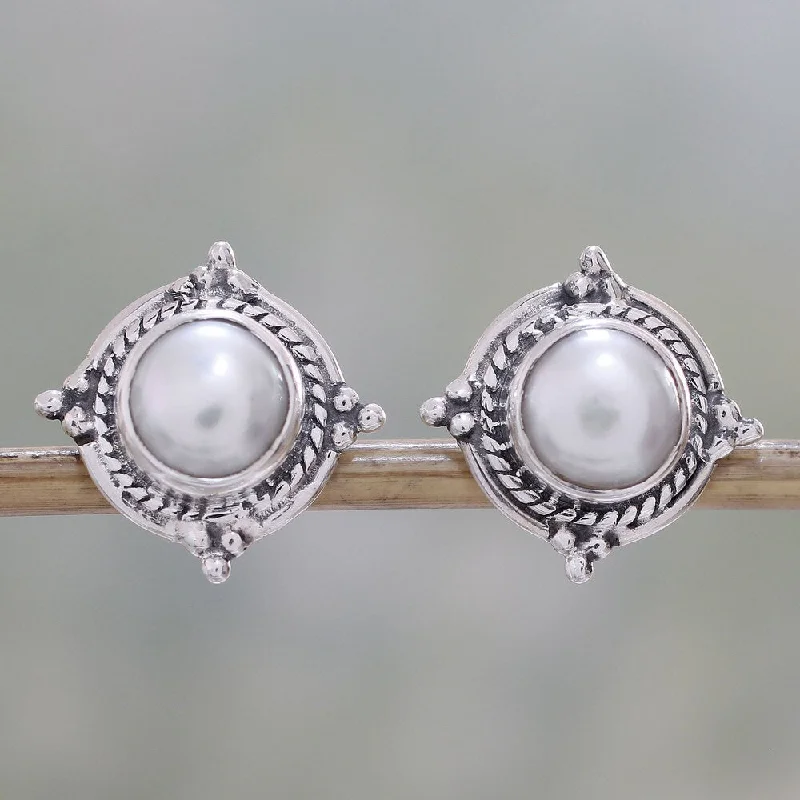 Incised gem earrings-Handmade Sterling Silver 'Morning Crowns' Cultured Pearl Earrings (10 mm) (India) - 0.7*0.7